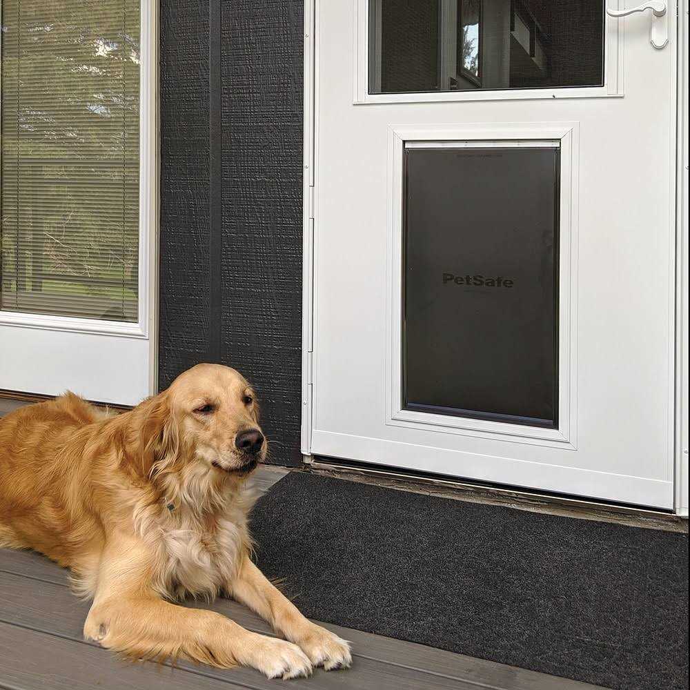LARSON Pet Storm Door - Image 4
