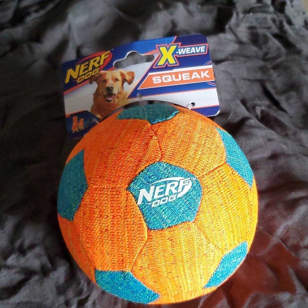 Nerf X-Weave Soccer Squeak Ball Dog Toy - Image 3