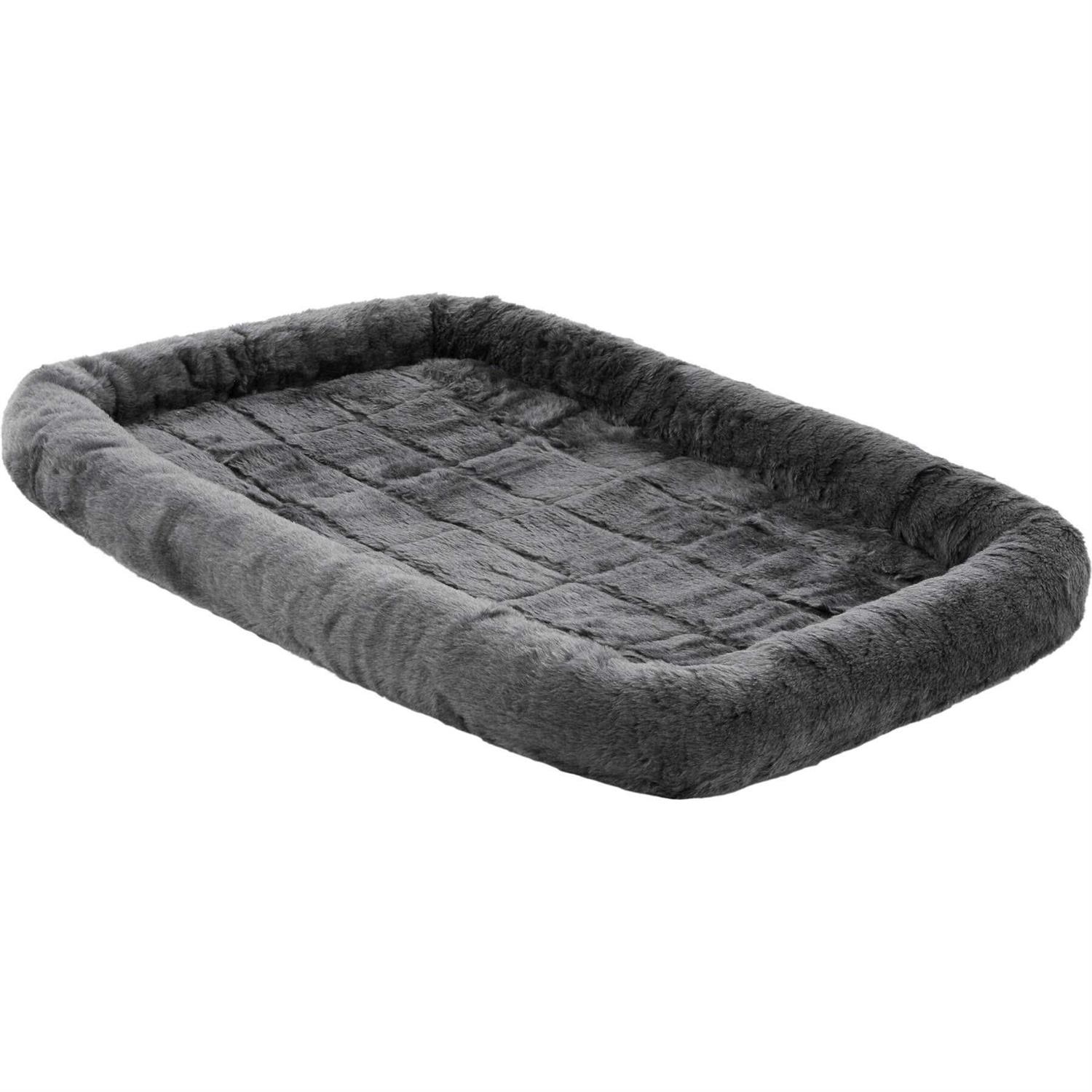 Midwest Quiet Time Gray Fleece Pet Bed - Image 4