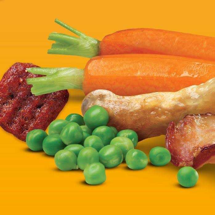 Pedigree with Bacon Flavored Bites Chicken Adult Dry Dog Food - Image 2