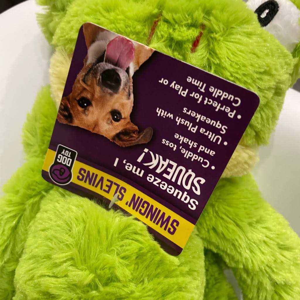 Multipet Dog Toy Swingin' Slevins - Image 4