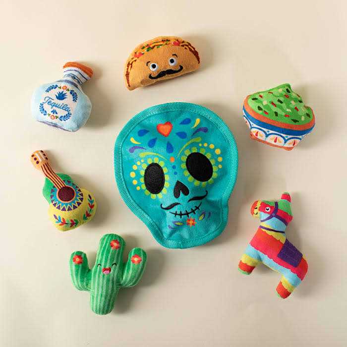 Petshop by Fringe Studio Taco Tuesday Dog Toy Set - Image 4